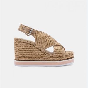 NWOT Dolce Vita Odelia Natural Raffia Tan Wedge Shoes